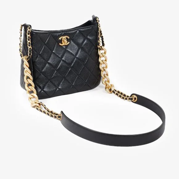 Chanel 22p hobo Clearance